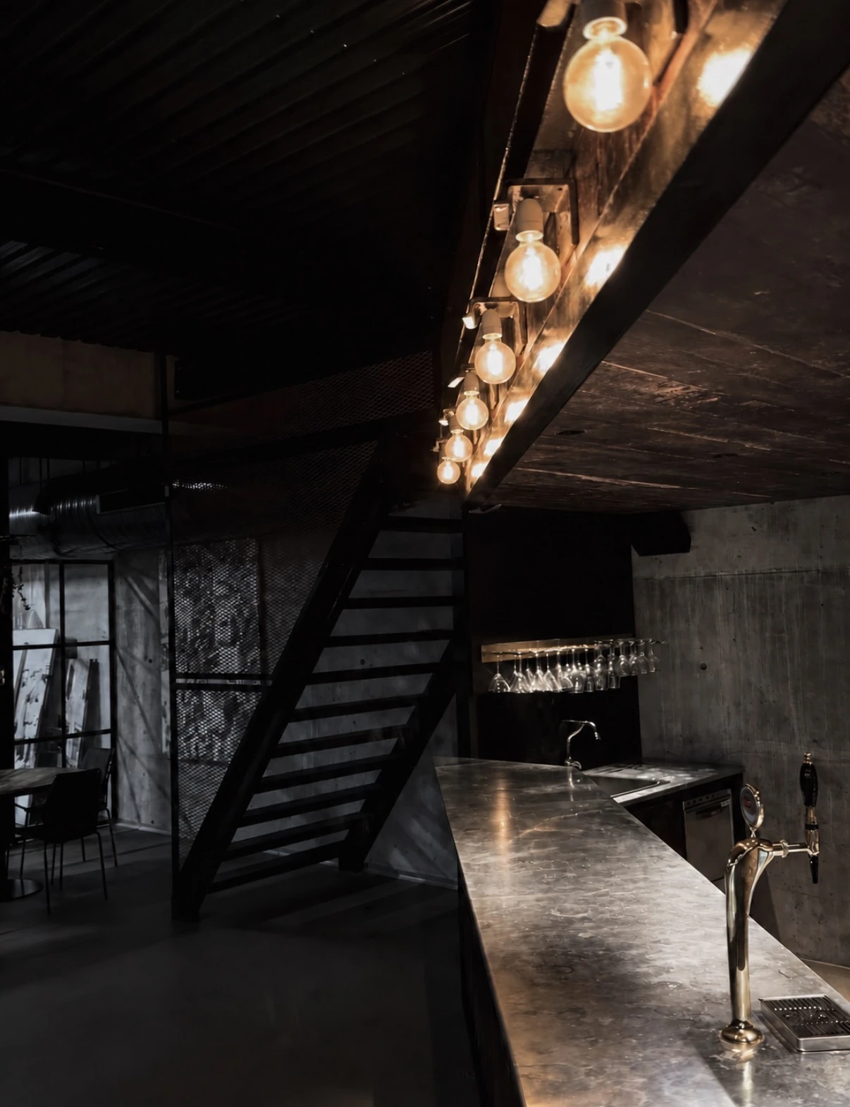Zone 1 — Café, NEW YORKER & bar
