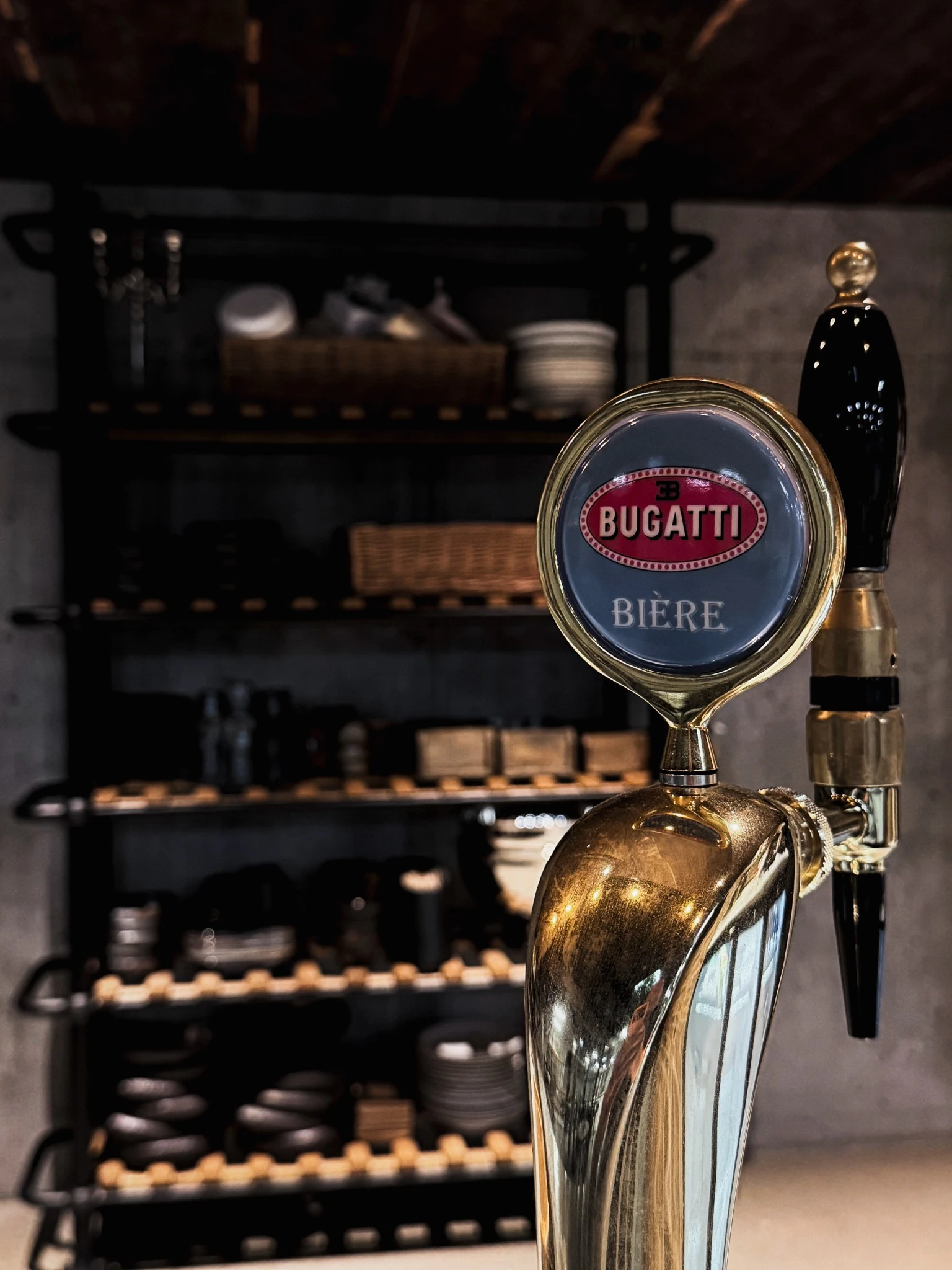 Zone 1 — Café, NEW YORKER & bar